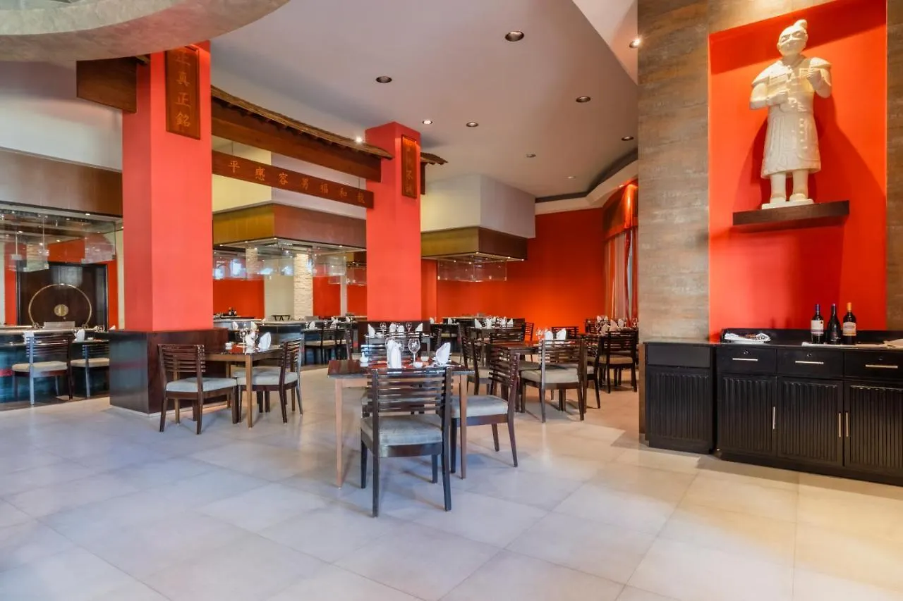 Курортный комплекс Joia Rose Hall By Iberostar (Adults Only) Бухта Монтего